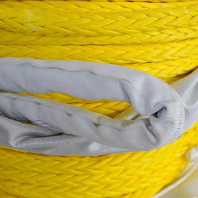 Προσαρμοσμένο Pre Stretch UHMWPE Marine Rope 12 Strand 48mm HMPE Ship Mooring Rope